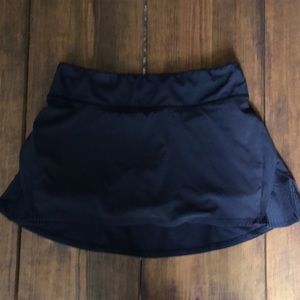LULULEMON Play off the Pleats black tennis skirt